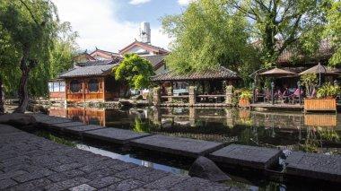 美国一架波音货机因发动机故障紧急返航