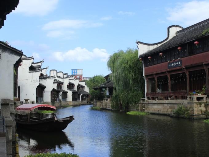 已工作有三年社保，住处没能办证，现在小孩升初中怎办游戏画面